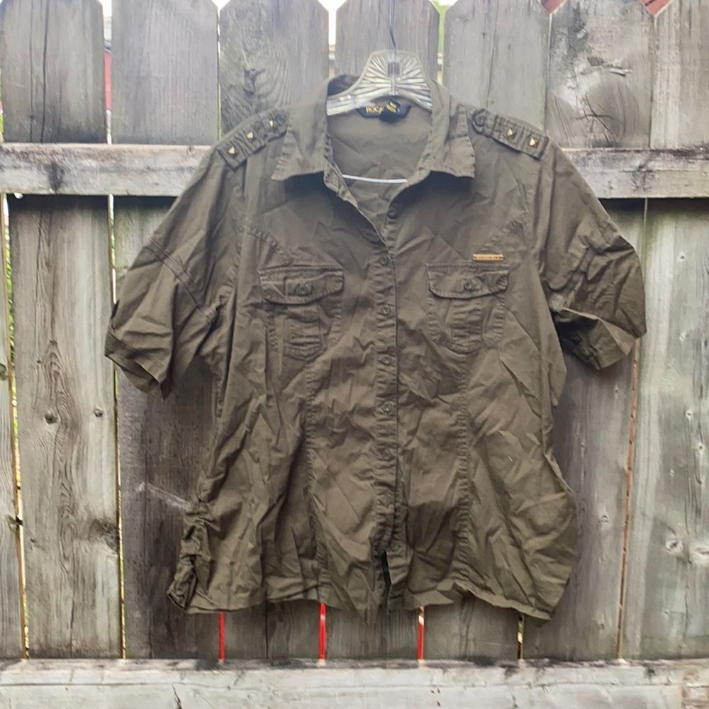 Rocawear button down top sz. 1X